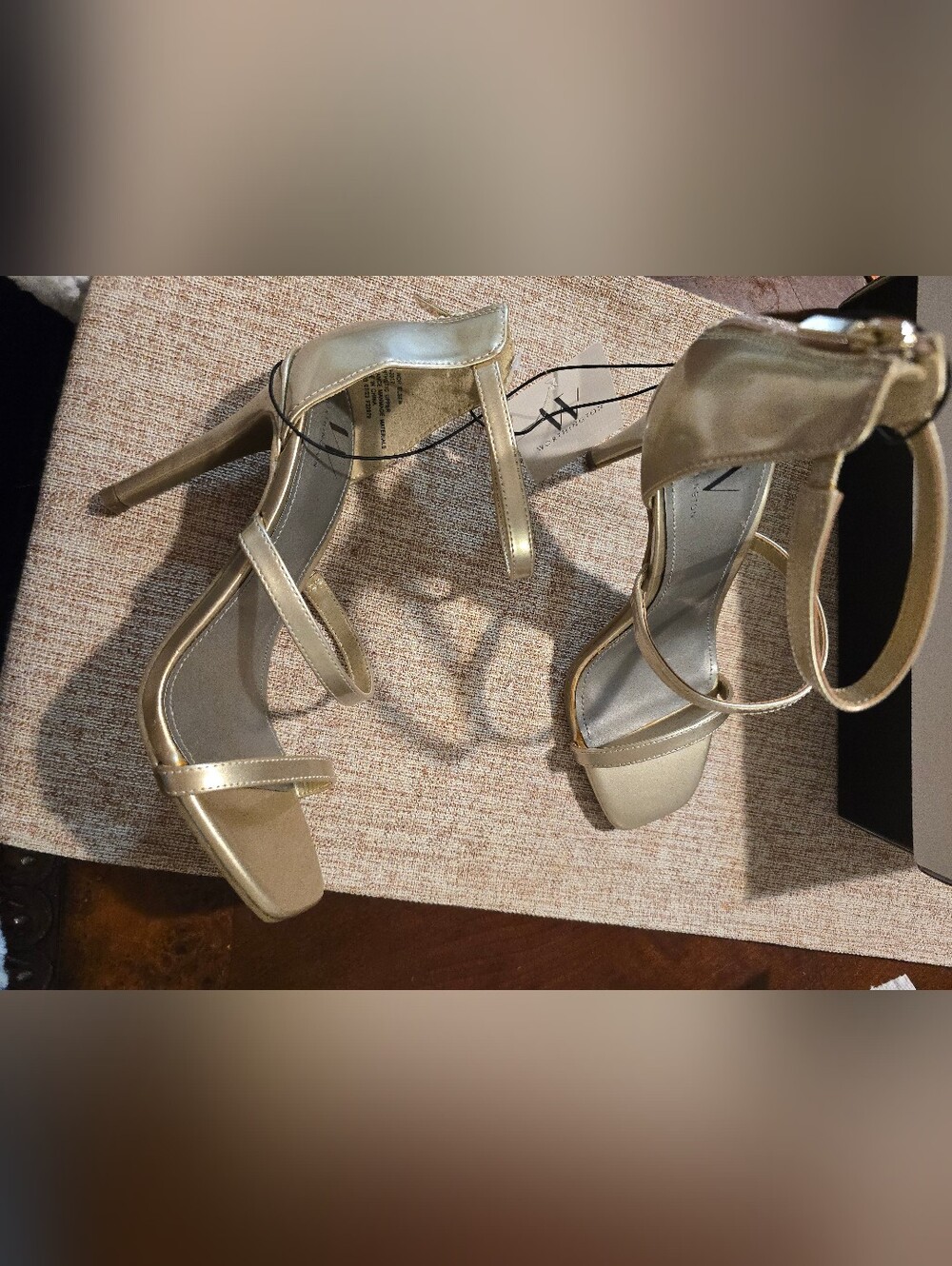 Elegant Metallic Strappy High Heel Sandals - Gold